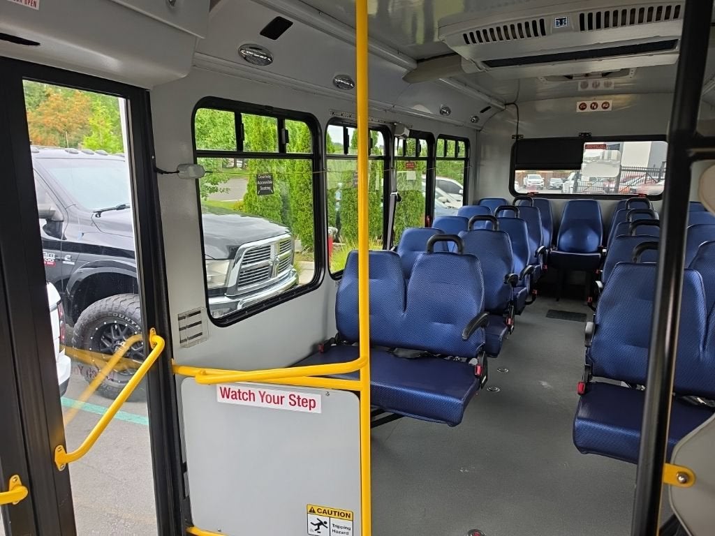 2020 Chevrolet Express Cutaway 4500 4500 Van