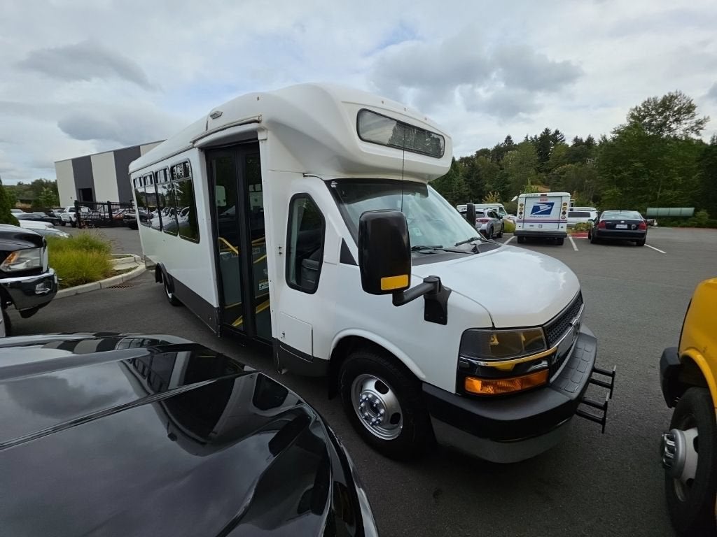 2020 Chevrolet Express Cutaway 4500 4500 Van