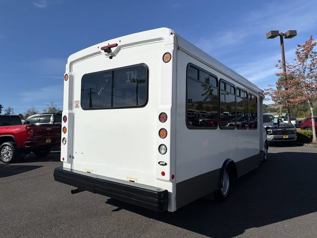 2020 Chevrolet Express Cutaway 4500 4500 Van