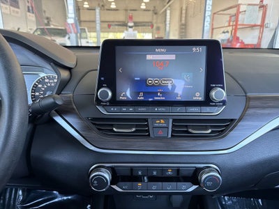 2023 Nissan Altima SV FWD
