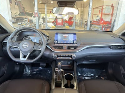2023 Nissan Altima SV FWD