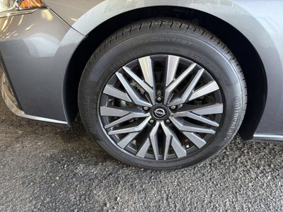 2023 Nissan Altima SV FWD