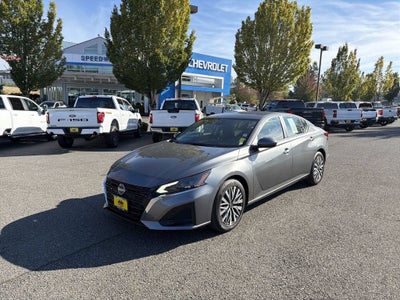 2023 Nissan Altima SV FWD