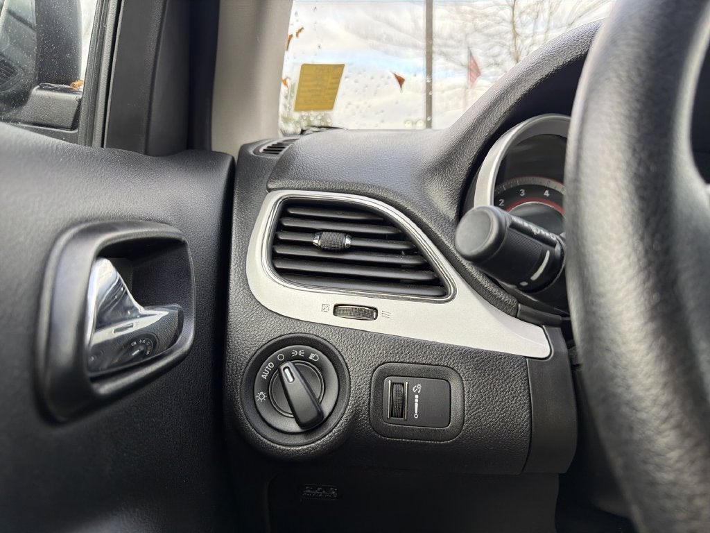 2020 Dodge Journey SE Value