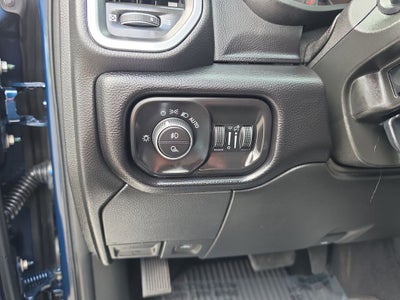 2020 RAM 2500 Laramie Crew Cab 4x4 6'4" Box