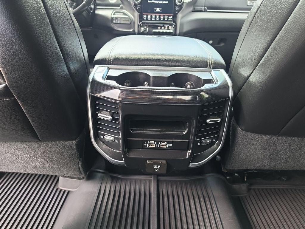 2020 RAM 2500 Laramie Crew Cab 4x4 6'4" Box