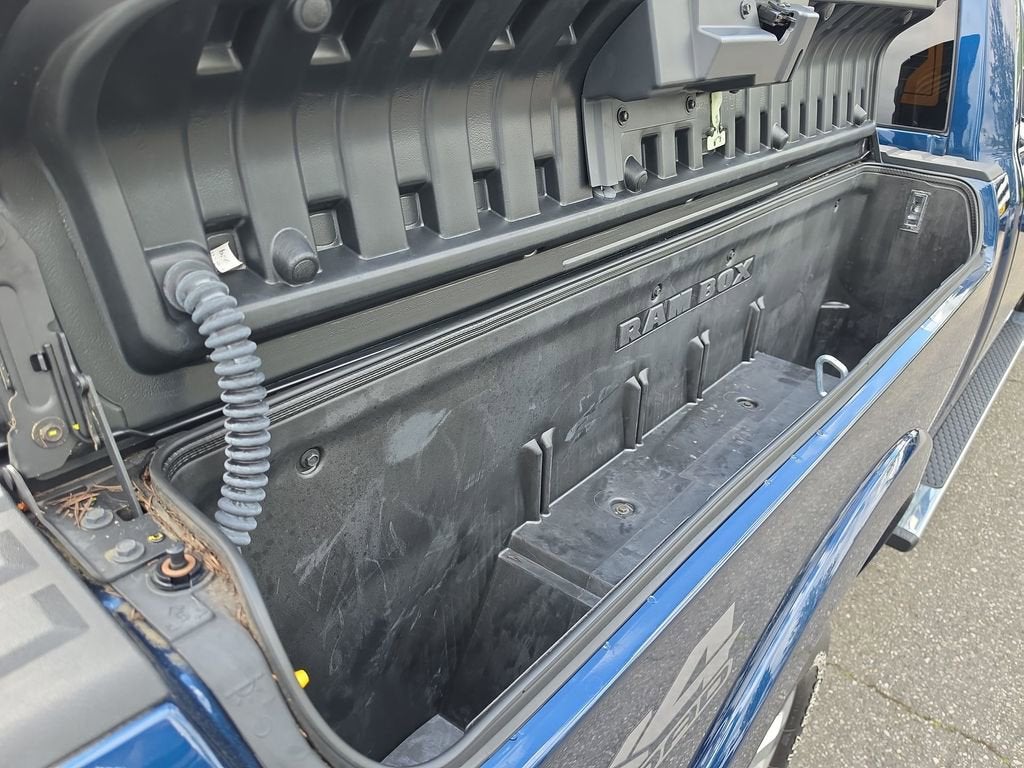 2020 RAM 2500 Laramie Crew Cab 4x4 6'4" Box