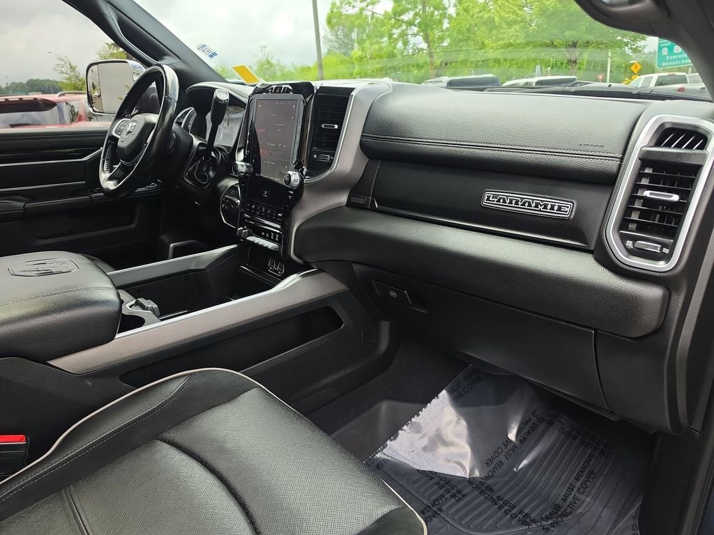 2020 RAM 2500 Laramie Crew Cab 4x4 6'4" Box
