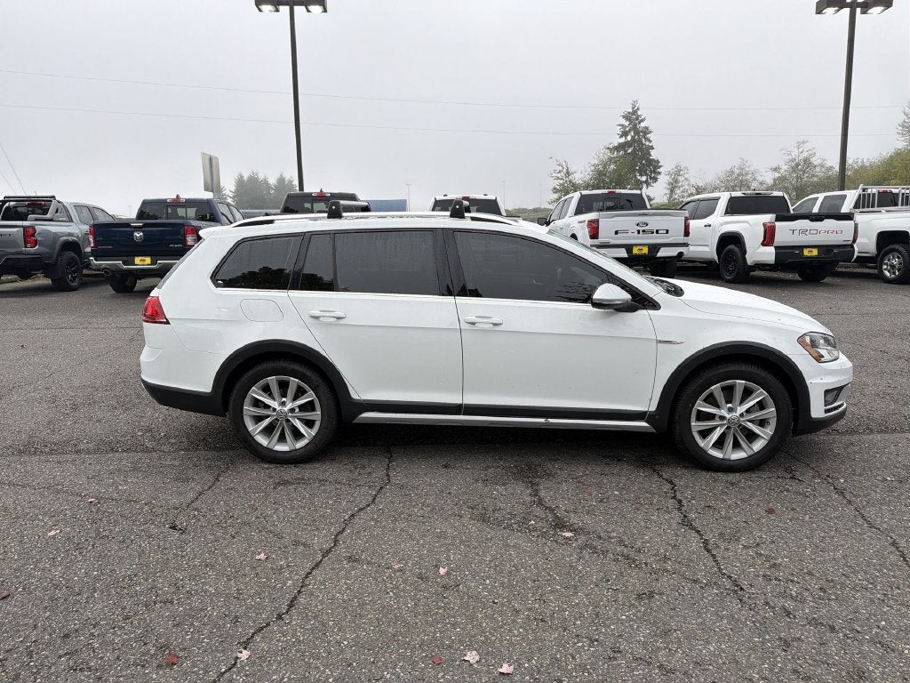2017 Volkswagen Golf Alltrack TSI SEL