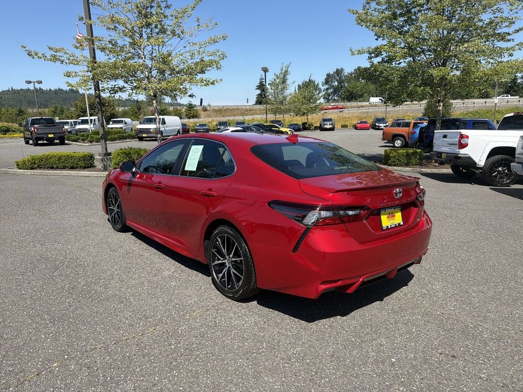 2021 Toyota Camry SE