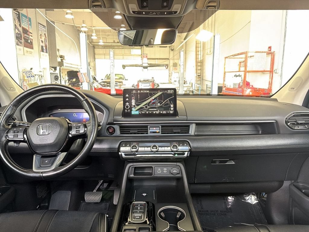 2023 Honda Pilot Touring