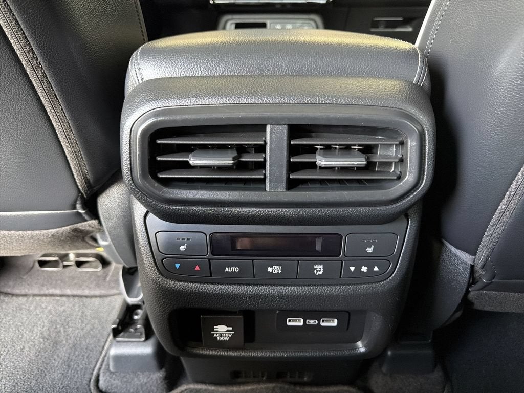 2023 Honda Pilot Touring