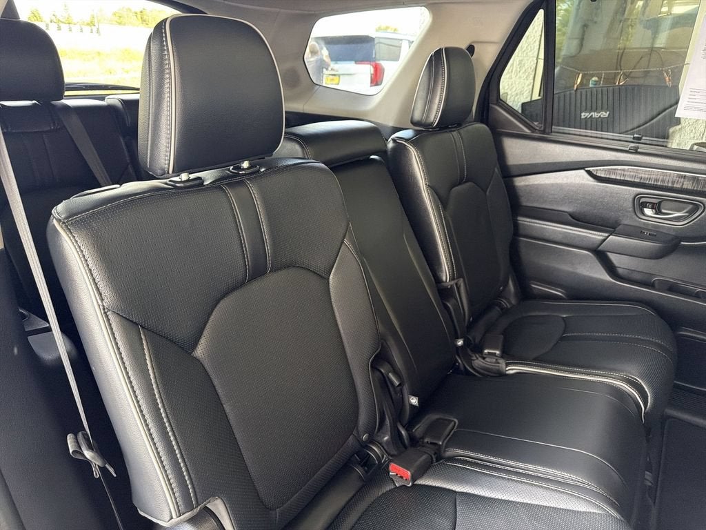 2023 Honda Pilot Touring