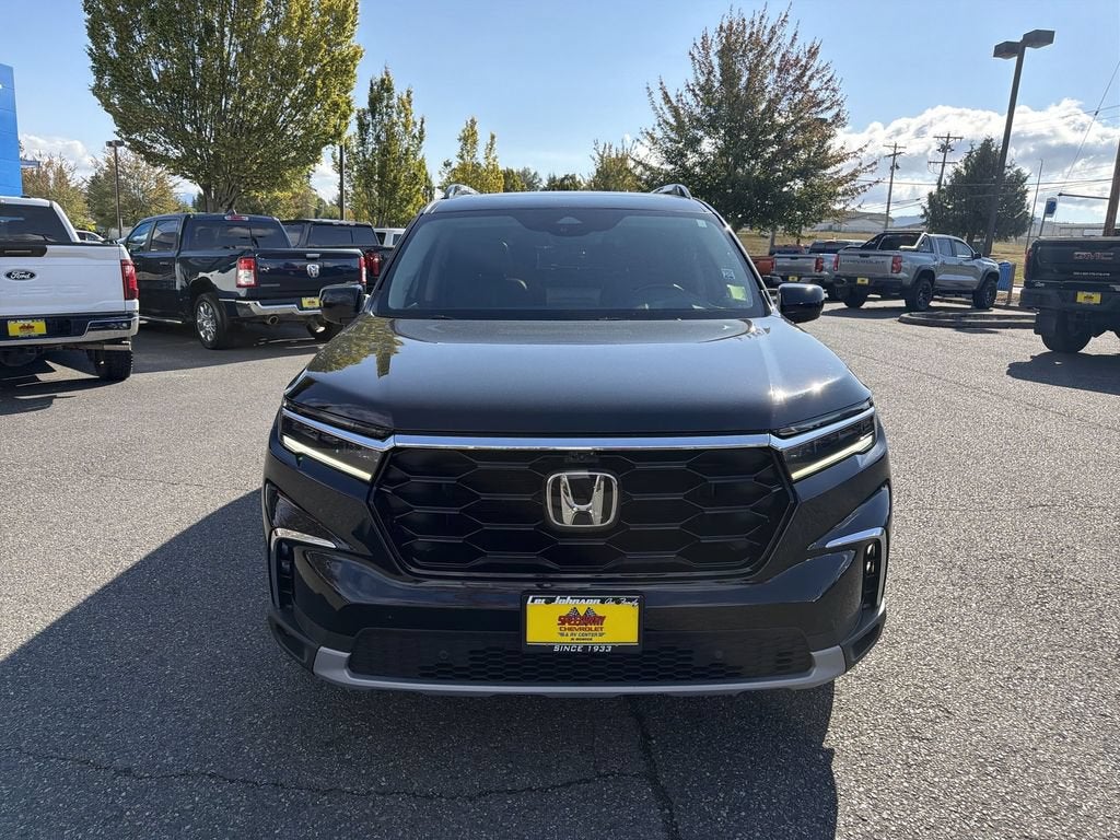 2023 Honda Pilot Touring