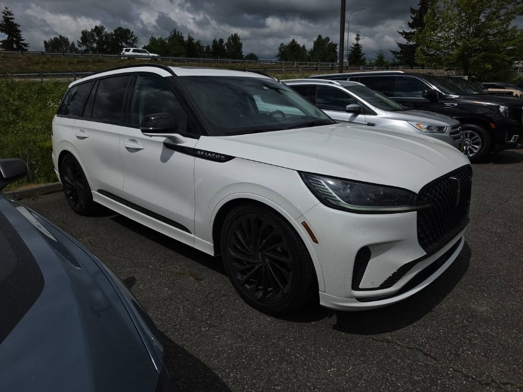 2025 Lincoln Aviator Reserve