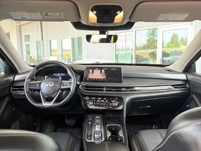 2025 INFINITI QX60 LUXE