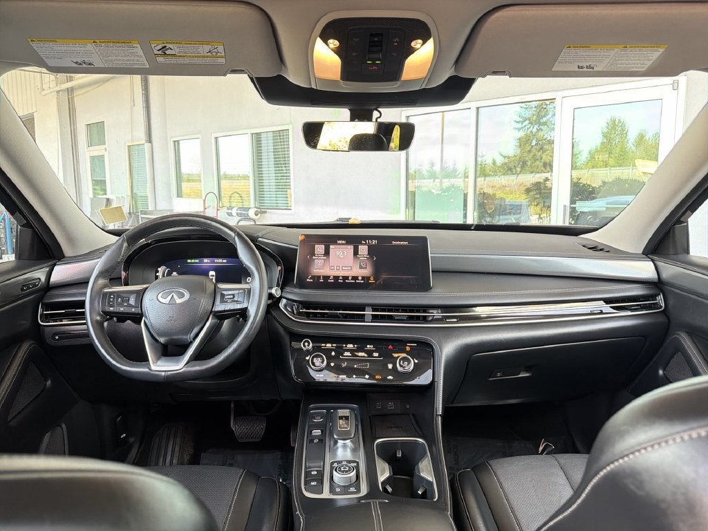 2025 INFINITI QX60 LUXE