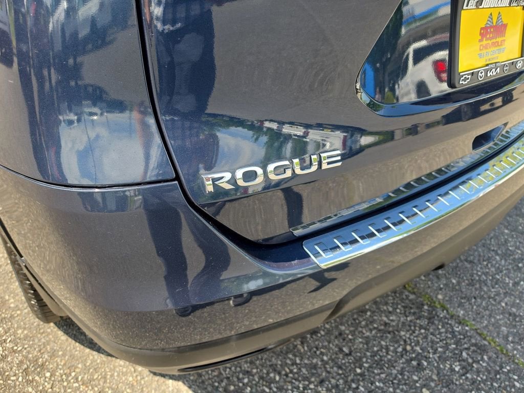 2015 Nissan Rogue SL