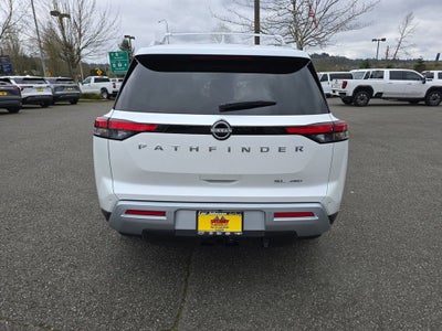 2025 Nissan Pathfinder SL 4WD