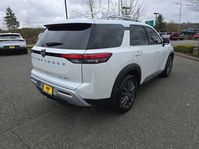 2025 Nissan Pathfinder SL 4WD