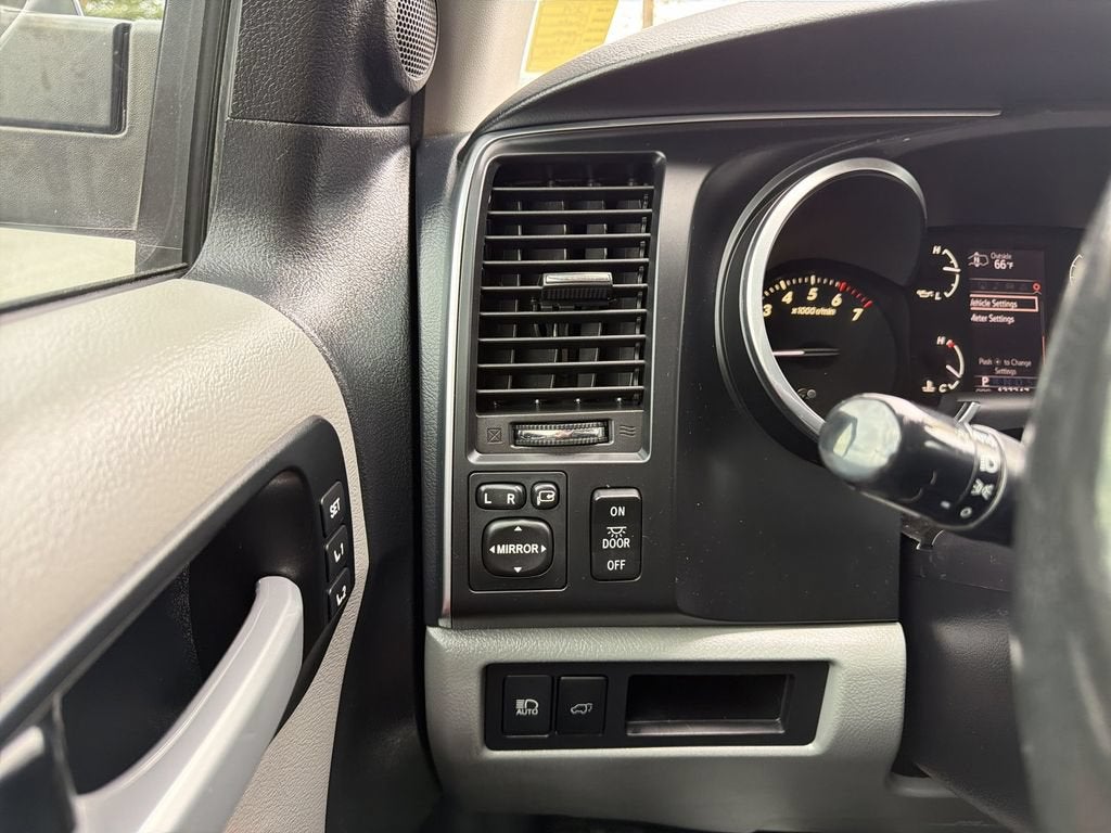 2019 Toyota Sequoia Platinum