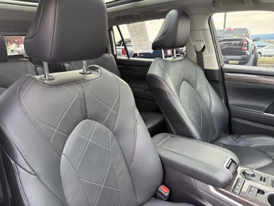 2021 Toyota Highlander Platinum