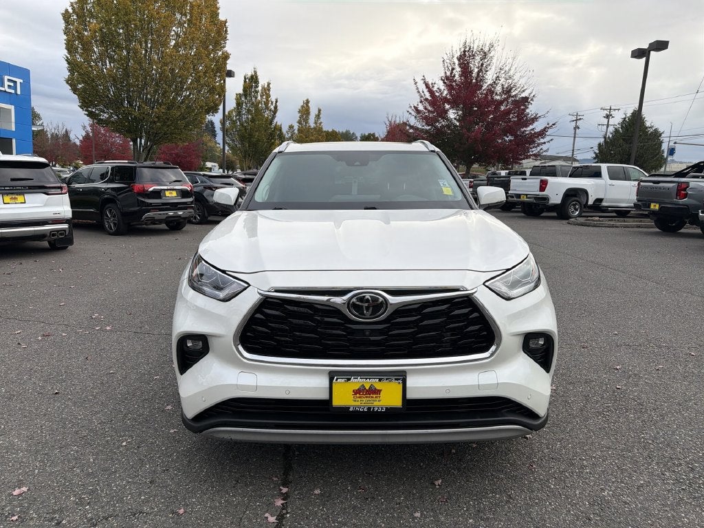 2021 Toyota Highlander Platinum