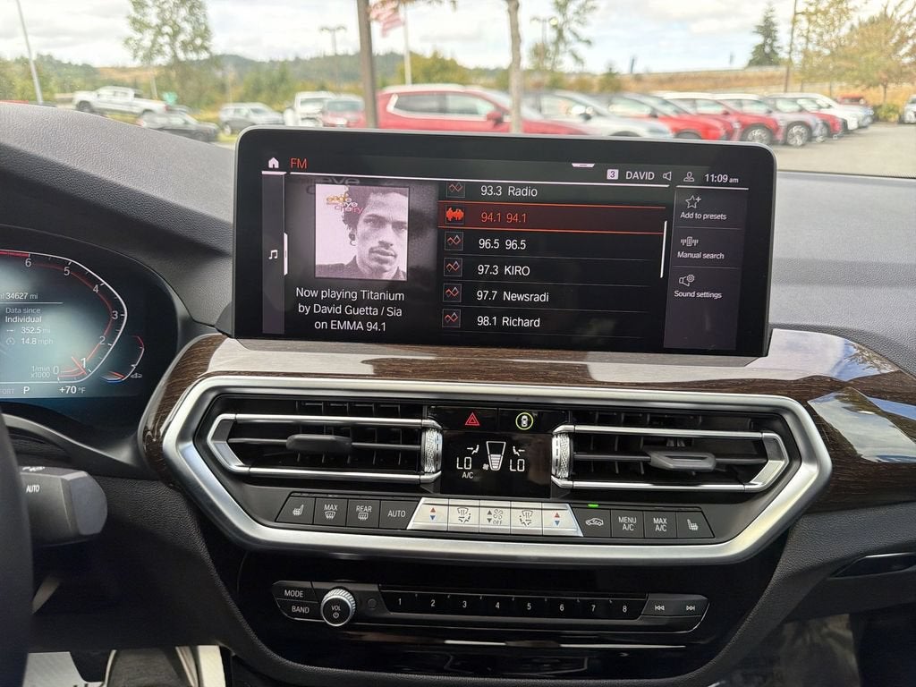 2023 BMW X4 xDrive30i