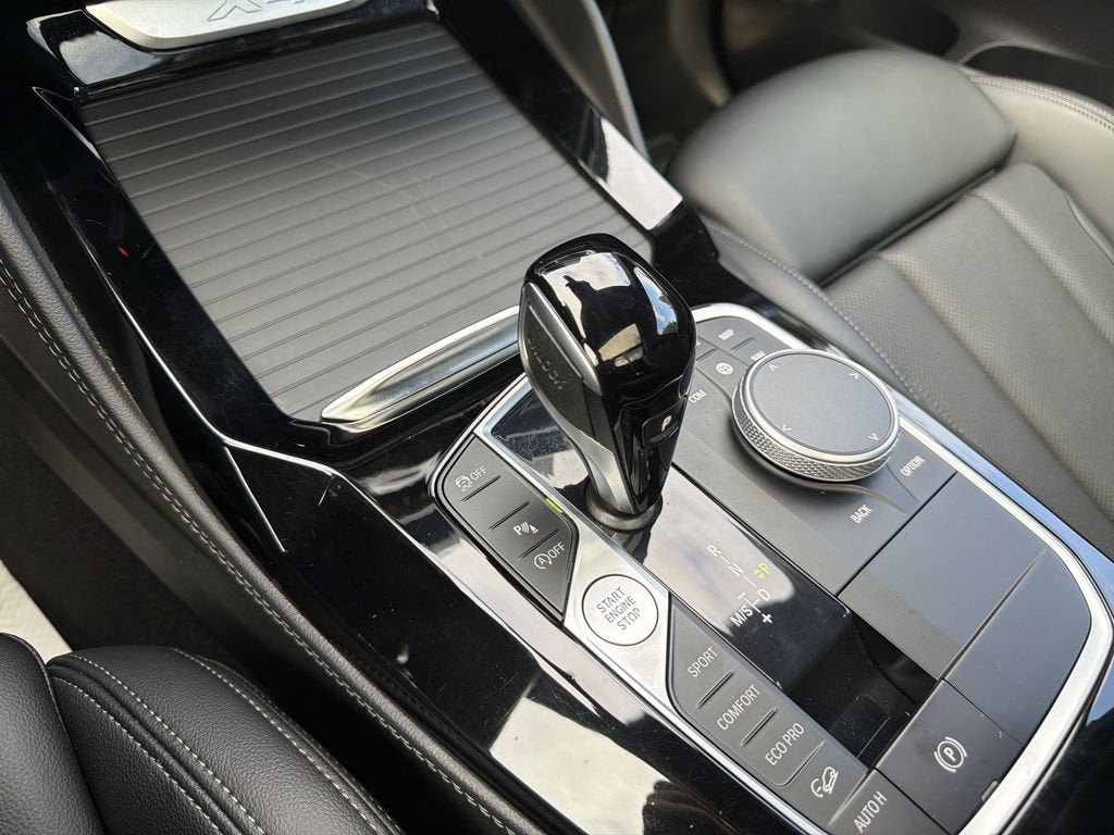 2023 BMW X4 xDrive30i