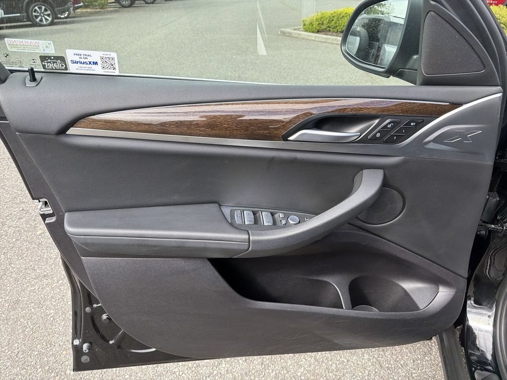 2023 BMW X4 xDrive30i
