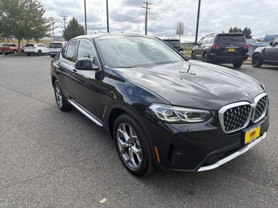 2023 BMW X4 xDrive30i