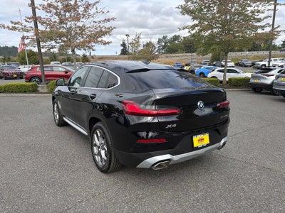 2023 BMW X4 xDrive30i