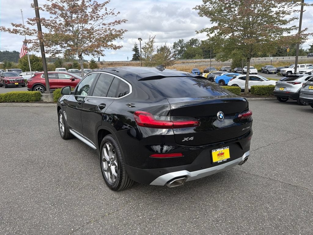 2023 BMW X4 xDrive30i
