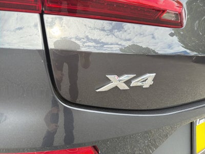 2022 BMW X4 xDrive30i