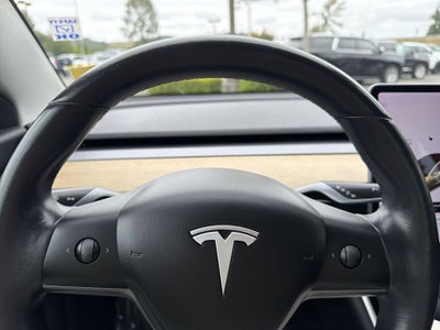 2019 Tesla Model 3 Mid Range
