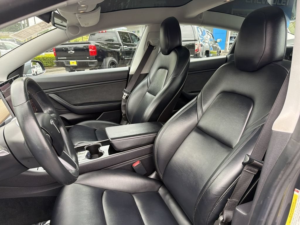2019 Tesla Model 3 Mid Range