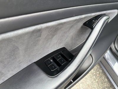 2019 Tesla Model 3 Mid Range