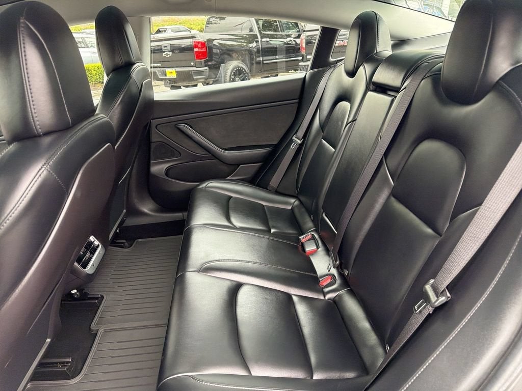 2019 Tesla Model 3 Mid Range
