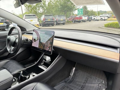 2019 Tesla Model 3 Mid Range