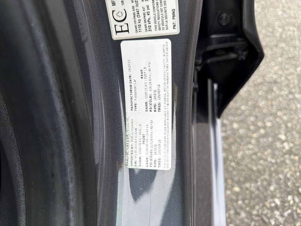 2019 Tesla Model 3 Mid Range
