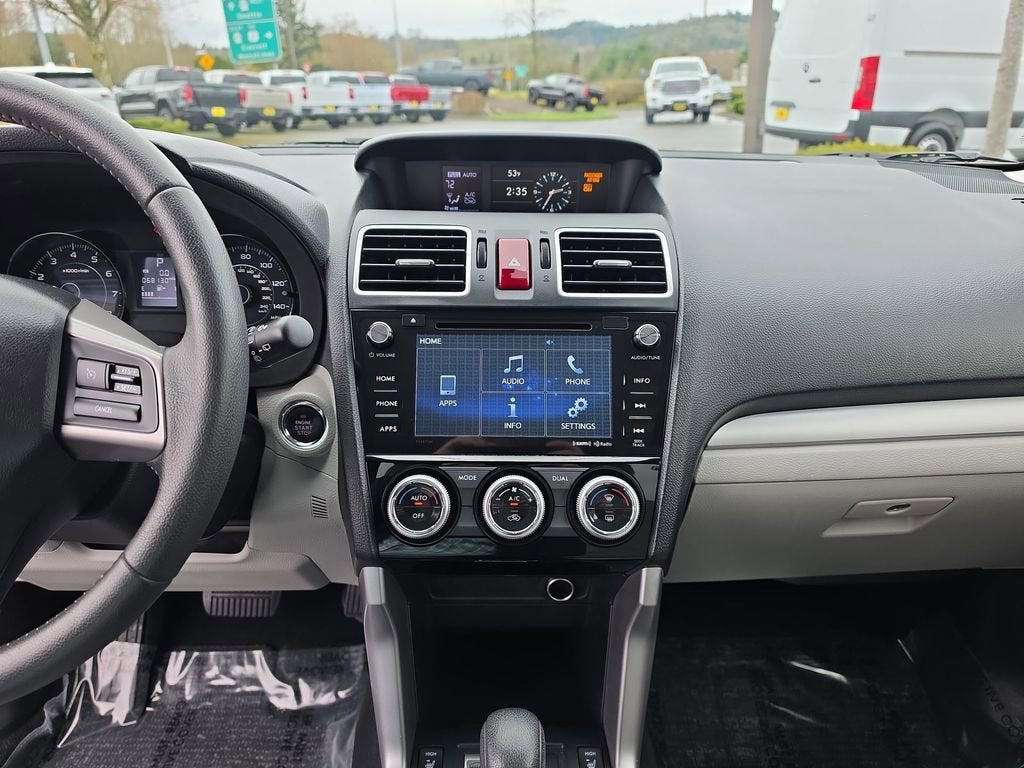 2016 Subaru Forester 2.5i Touring