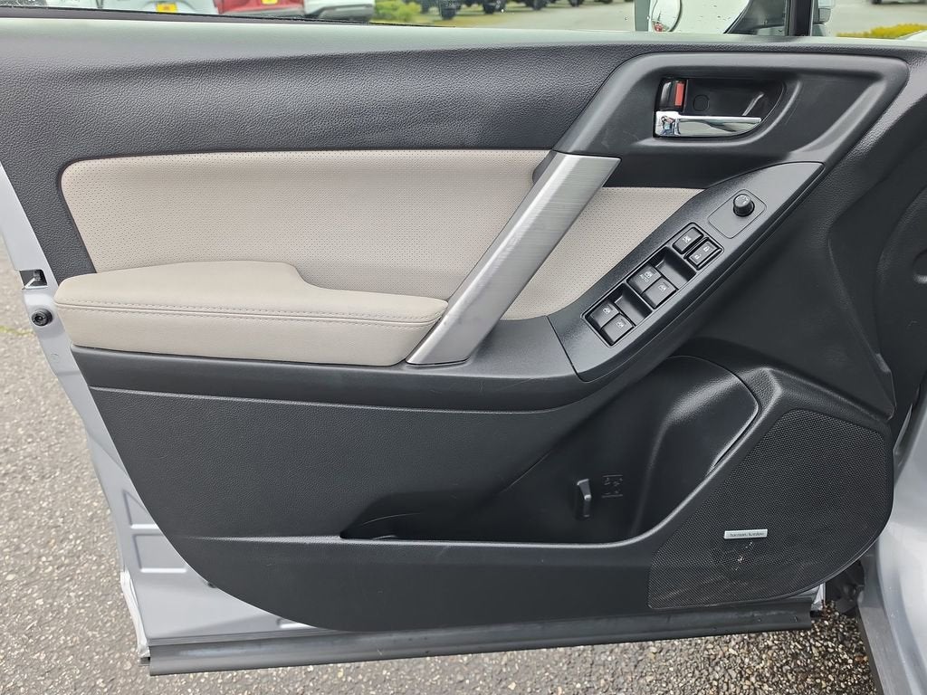 2016 Subaru Forester 2.5i Touring