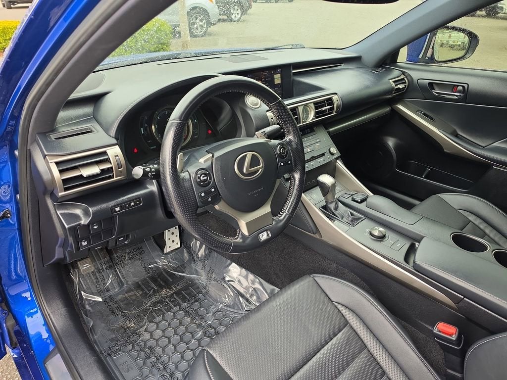 2016 Lexus IS 300 NA