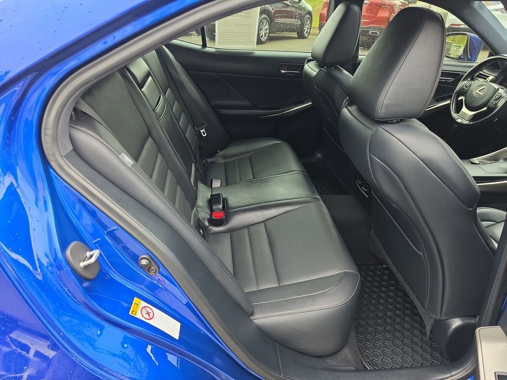 2016 Lexus IS 300 NA