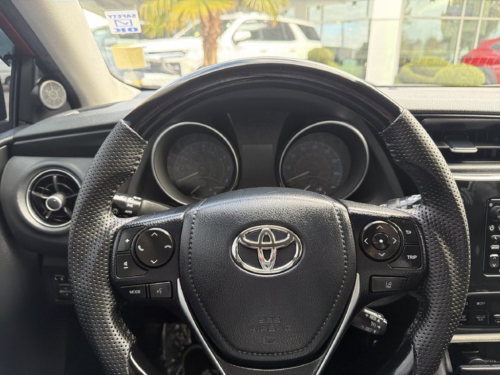 2018 Toyota Corolla iM BASE
