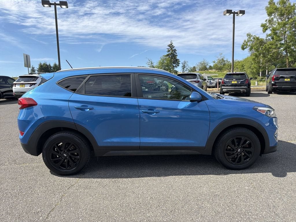 2016 Hyundai Tucson SE