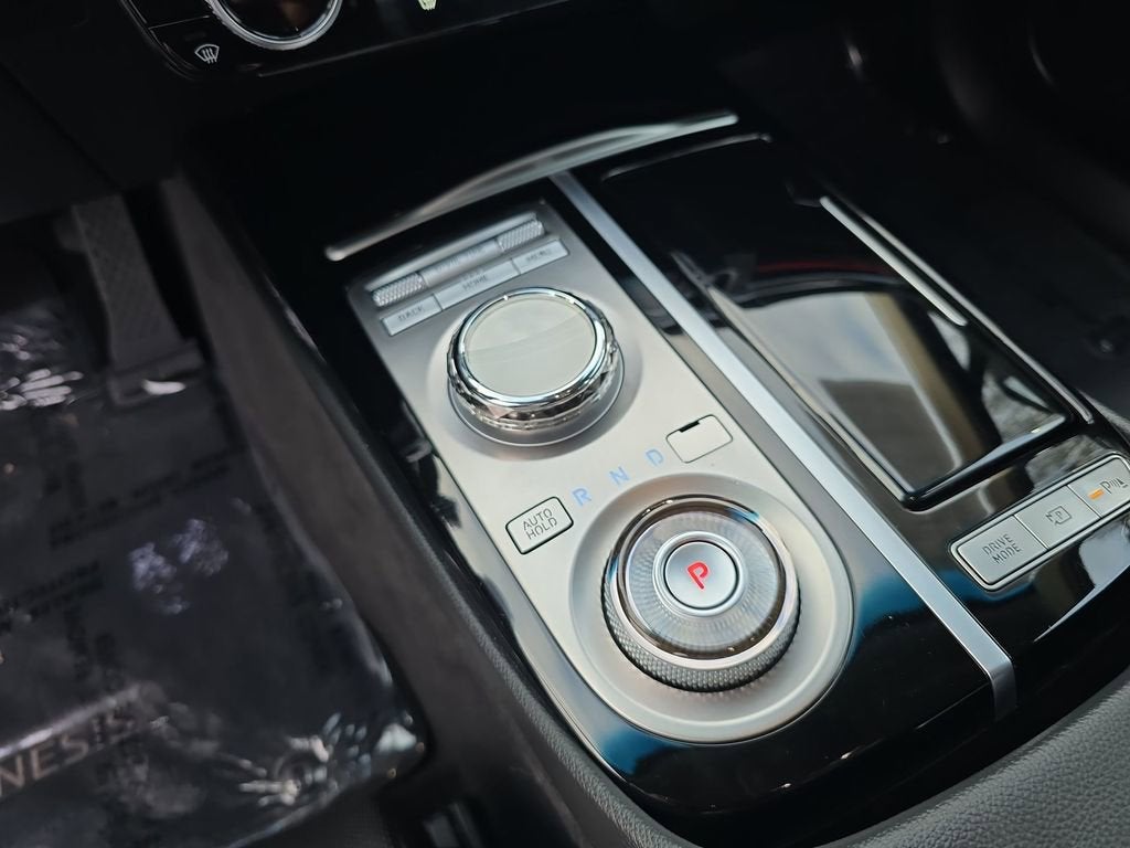 2023 Genesis G80 2.5T