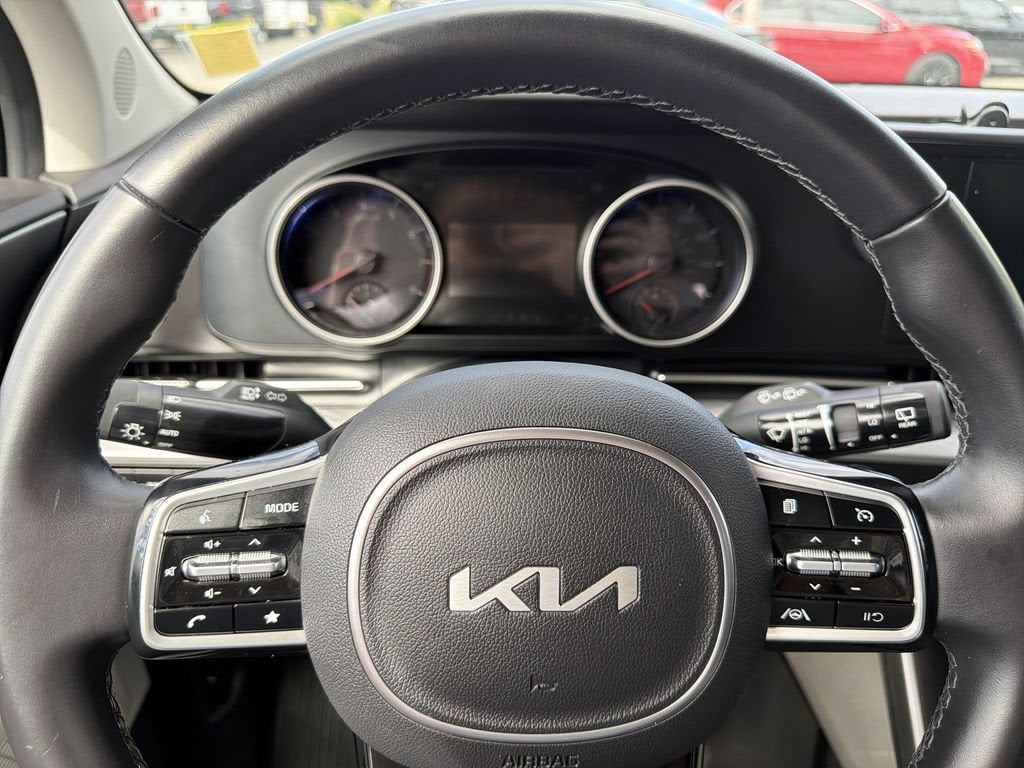 2022 Kia Carnival MPV LX Seat Package