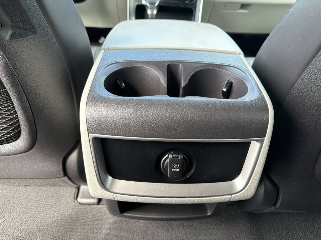 2022 Kia Carnival MPV LX Seat Package