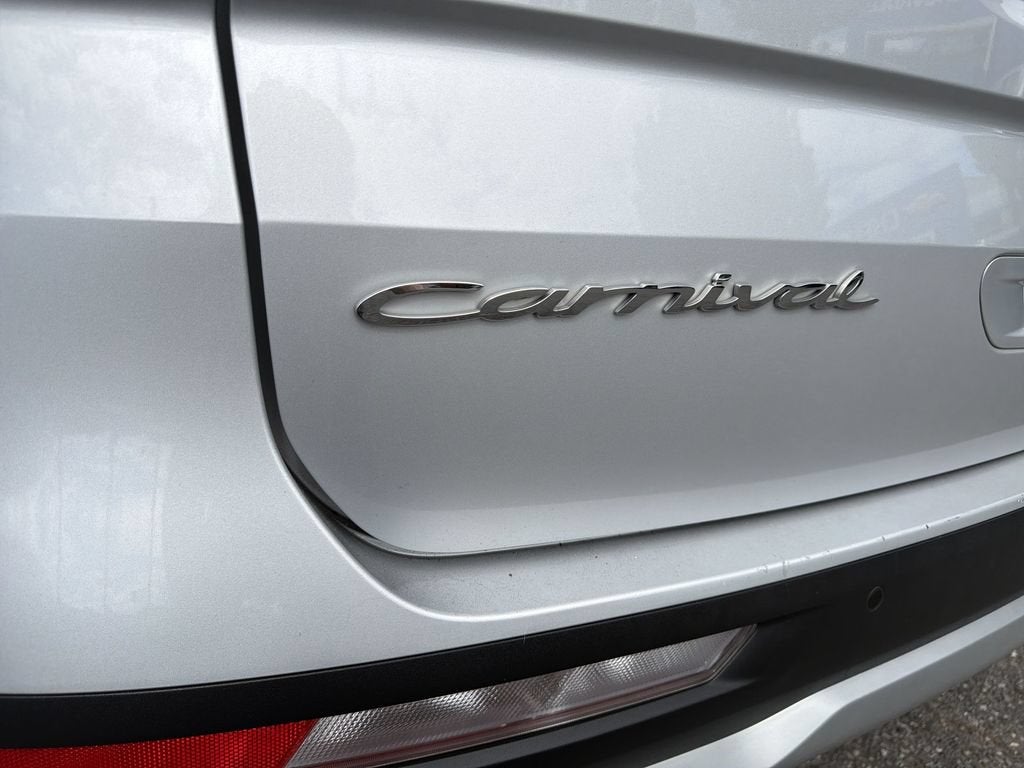 2022 Kia Carnival MPV LX Seat Package
